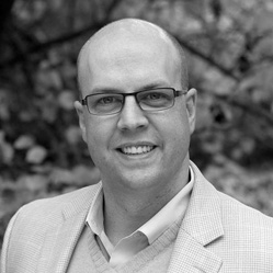 Ryan Porter Ryan Porter, Vice President of Sales, HuLoop Automation